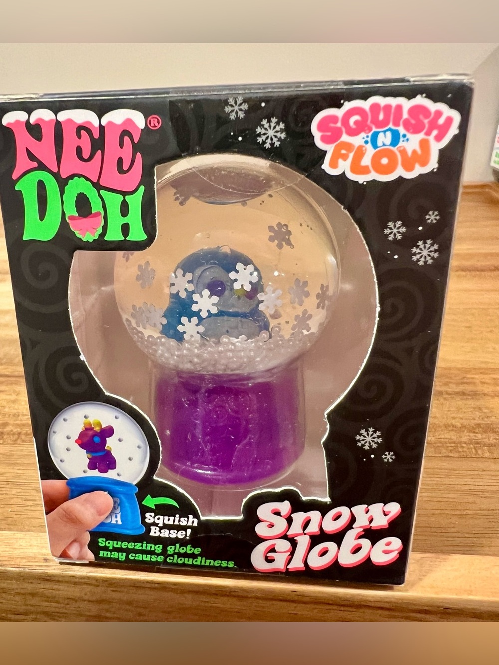 🔥 ❄️ NeeDoh Snow Globe - Penny the Penguin Squish 'n Flow 💜🩵